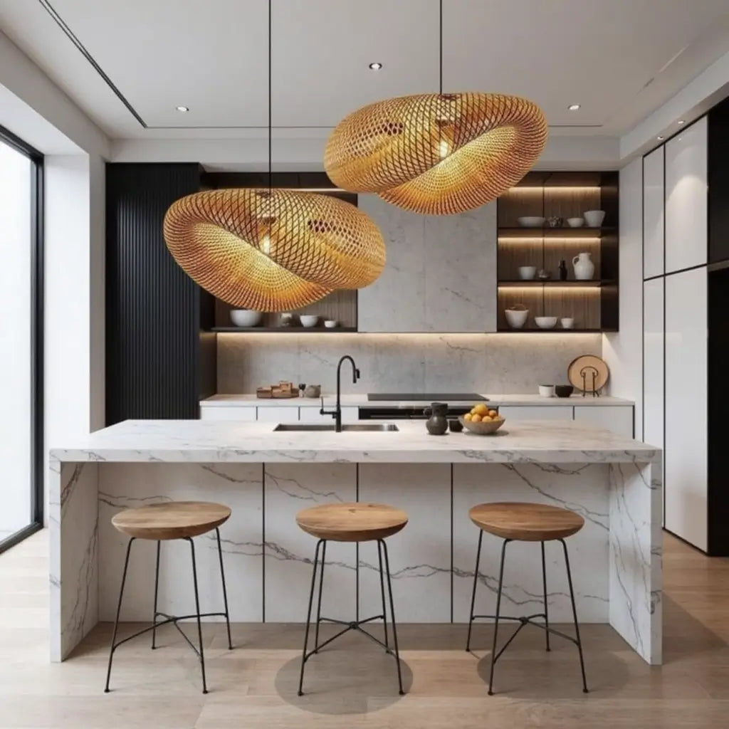 Handwoven Rattan Pendant Lamp – Organic Wave Design Natural Lighting