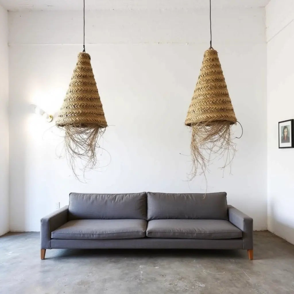 Handwoven Straw Pendant Light – Artisanal Natural Fiber Lamp Shade